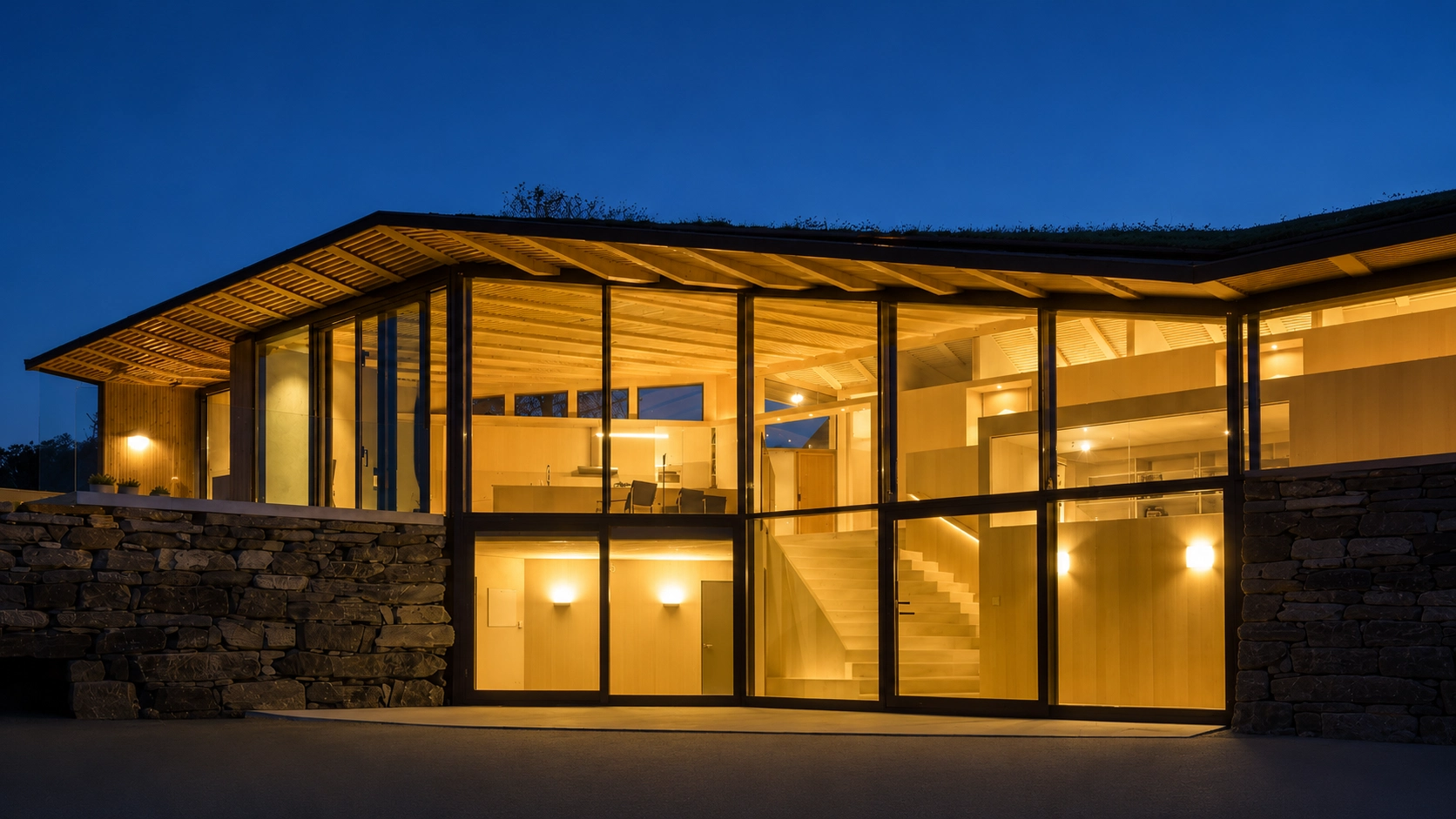 Curtain wall